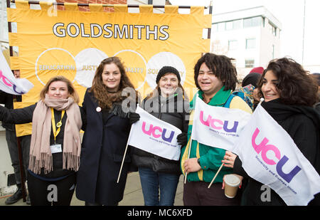 Großbritannien London 25th. Mai 2016 Universitätsspende UCU-Demonstration ruft zur Beendigung der geschlechtsspezifischen Lohnunterschiede auf Stockfoto