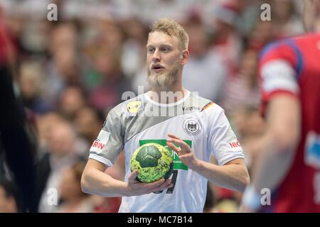 Dortmund, Deutschland. 07 Apr, 2018. Matthias MUSCHE (GER) in Aktion mit Kugel, halb Bild, halb Abbildung; Handball Laenspiel der Maenner, Freundschaftsspiel, Deutschland (GER) - Serbien (SRB) 29:23, Dortmund/Deutschland am 07.04.2018. Å | Verwendung der weltweiten Kredit: dpa/Alamy leben Nachrichten Stockfoto