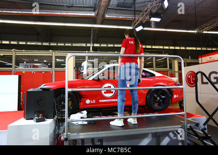 Corato, Polen, 13. April 2018: Consumer Electronics Show an ptak Warschau Expo Center gestartet, die Haushaltsgeräte und Unterhaltungselektronik. © Madeleine Ratz/Alamy leben Nachrichten Stockfoto