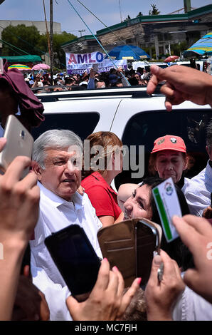 April 13, 2018 Cuautitlan Izcalli, Staat von Mexiko. 13 Apr, 2018. Die Kandidaten für die Präsidentschaft von Mexiko, Andres Manuel LÃ³pez Obrador, der Juntos Haremos Historia Koalition, besuchte die Gemeinde CuautitlÃ¡n Izcalli Staat von Mexiko. Foto: OMAR L'PEZ Kreditkarte: Kreditkarte: / ZUMA Draht/Alamy leben Nachrichten Stockfoto