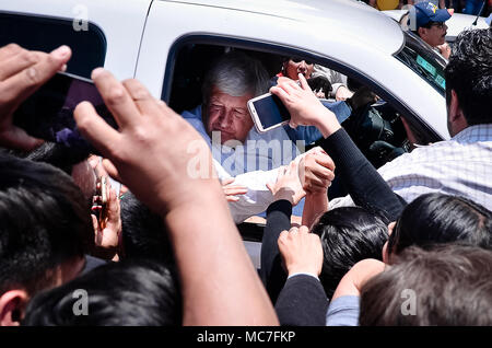 April 13, 2018 Cuautitlan Izcalli, Staat von Mexiko. 13 Apr, 2018. Die Kandidaten für die Präsidentschaft von Mexiko, Andres Manuel LÃ³pez Obrador, der Juntos Haremos Historia Koalition, besuchte die Gemeinde CuautitlÃ¡n Izcalli Staat von Mexiko. Foto: OMAR L'PEZ Kreditkarte: Kreditkarte: / ZUMA Draht/Alamy leben Nachrichten Stockfoto