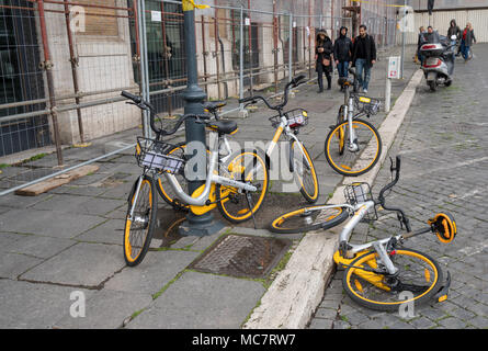 OBike Fahrräder in Rom, Italien Stockfoto