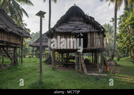 Swagup Dorf Insekt Menschen mit hölzernen Pfahlbauten, oberen Sepik, Papua-Neuguinea Stockfoto