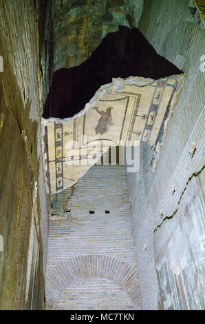 Reste von Wandmalereien in der Domus Aurea in Rom Stockfoto