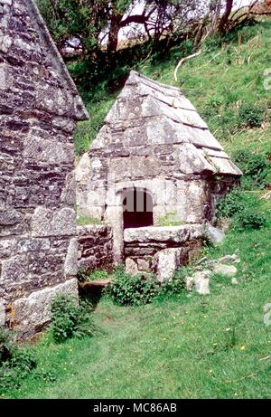 Heiligen Brunnen-St Clether heiligen Brunnen im St Cletherus in St. Clether, Cornwall, hat einen Heiligen stream läuft aus dem gut unter dem Altar der Kapelle in der Nähe Stockfoto