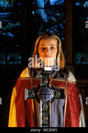 Christliche Frau Priester. Priesterin der Anglikanischen Kirche Stockfoto