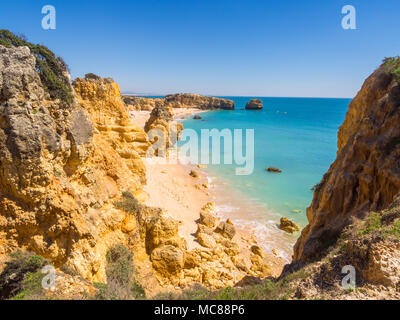 Praia de Sao Rafael (Sao Rafael Strand) in der Region der Algarve, Portugal. Stockfoto