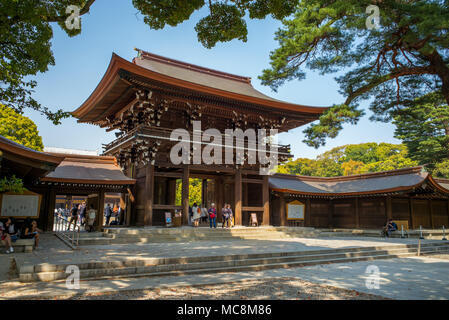 Meiji Schrein und den angrenzenden Yoyogi Park in Tokio Stockfoto