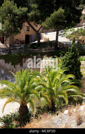 Innerhalb der Räumlichkeiten der Burg Santa Bárbara in Alicante, Spanien. Stockfoto