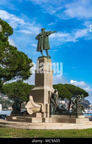 Blick auf Monument zu Christopher Columbus in Rapallo, Italien Stockfoto