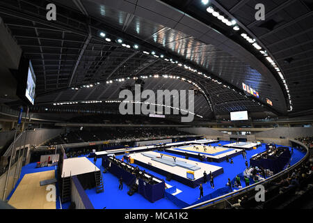Tokyo Metropolitan Gymnasium, Tokio, Japan. 14 Apr, 2018. Allgemeine Ansicht, 14. April 2018 - Turnen: ABB. Gymnastics World Cup, Tokio Cup 2018 an der Tokyo Metropolitan Gymnasium, Tokio, Japan. Credit: MATSUO. K/LBA SPORT/Alamy leben Nachrichten Stockfoto