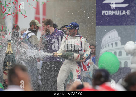 Rom, Italien. 14 Apr, 2018. 14.04.2018. EUR, Rom, Italien: ABB Formel-E Meisterschaft FIA ROM E PRIX 2018. Sam Bird mit Virgin Racing E-Prix 2018 in Rom, Lucas Grassi, Audi Sport ein lotterer mit TECHEETAH gewinnen. Credit: Unabhängige Fotoagentur/Alamy leben Nachrichten Stockfoto