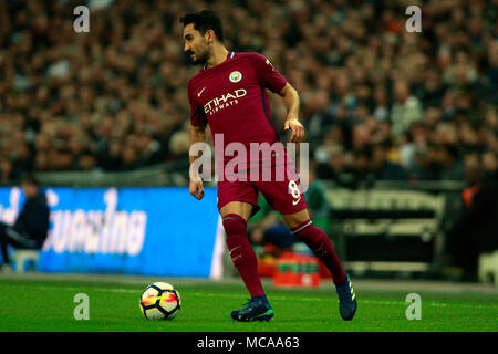 London, Großbritannien. 14 Apr, 2018. London, Großbritannien. 14 Apr, 2018. Ilkay Gundogan von Manchester City in Aktion. Premier League match, Tottenham Hotspur v Manchester City im Wembley Stadion in London am Samstag, 14. April 2018. Dieses Bild dürfen nur für redaktionelle Zwecke verwendet werden. Nur die redaktionelle Nutzung, eine Lizenz für die gewerbliche Nutzung erforderlich. Keine Verwendung in Wetten, Spiele oder einer einzelnen Verein/Liga/player Publikationen. pic von Steffan Bowen/Andrew Orchard sport Fotografie/Alamy Live news Credit: Andrew Orchard sport Fotografie/Alamy Live News Credit: Andrew Orchard sport Fotografie/Alamy leben Nachrichten Stockfoto