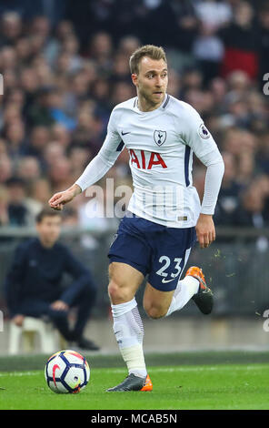London, Großbritannien. 14 Apr, 2018. Christian Eriksen von Tottenham Hotspur beim Premier League Spiel zwischen Manchester City und Tottenham Hotspur im Wembley Stadium am 14. April 2018 in London, England. (Foto von John rainford/phcimages. Credit: PHC Images/Alamy leben Nachrichten Stockfoto