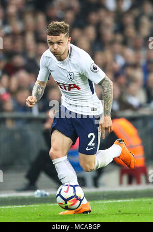 London, Großbritannien. 14 Apr, 2018. Kieran Trippier von Tottenham Hotspur beim Premier League Spiel zwischen Manchester City und Tottenham Hotspur im Wembley Stadium am 14. April 2018 in London, England. (Foto von John rainford/phcimages. Credit: PHC Images/Alamy leben Nachrichten Stockfoto