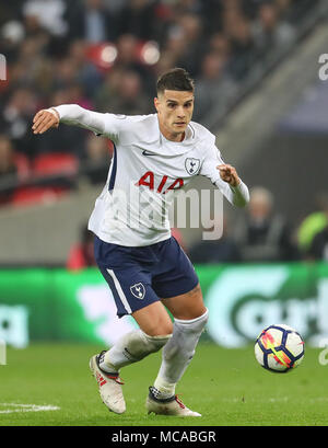 London, Großbritannien. 14 Apr, 2018. Erik Lamela von Tottenham Hotspur beim Premier League Spiel zwischen Manchester City und Tottenham Hotspur im Wembley Stadium am 14. April 2018 in London, England. (Foto von John rainford/phcimages. Credit: PHC Images/Alamy leben Nachrichten Stockfoto