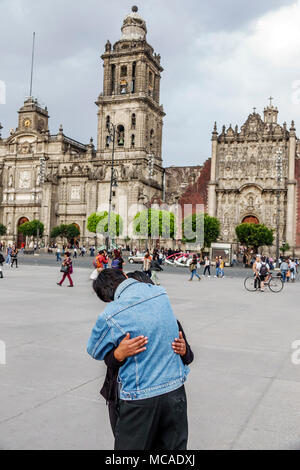 Mexiko-Stadt, Mexiko, Hispanic, Centro historico, historisches Zentrum, Plaza de la Constitucion Constitution Zocalo, Metropolitan Cathedral, Catedral Metr Stockfoto