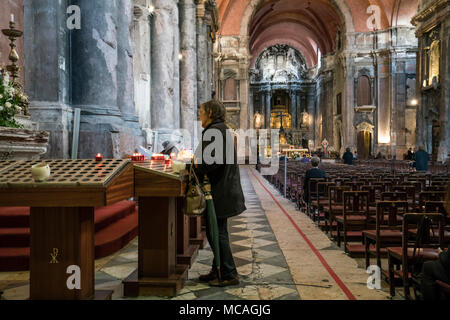 Eine Innenansicht von Sao Domingo Kirche in Lissabon, Portugal Stockfoto