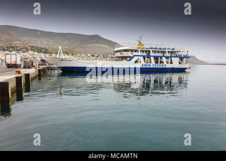 Olympos Zeus Fähre, Pothia Hafen, Hafen, Insel Kalymnos, Griechenland Stockfoto