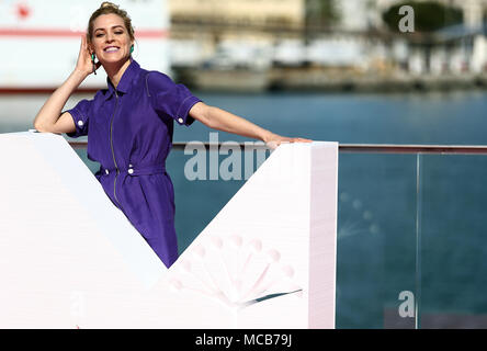 Maggie Civantos besucht das fotoshooting der TV-Serie "Vis a Vis" mit im 21 Malaga Filmfestival in Málaga. Das Festival de Málaga oder Malaga Film Festival ist ein jährlich stattfindendes Filmfestival in Málaga statt, es ist vor allem die Spanische Sprache Filme zu fördern. Stockfoto