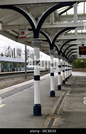 Durham Bahnhof, Gleis 2 Stockfoto