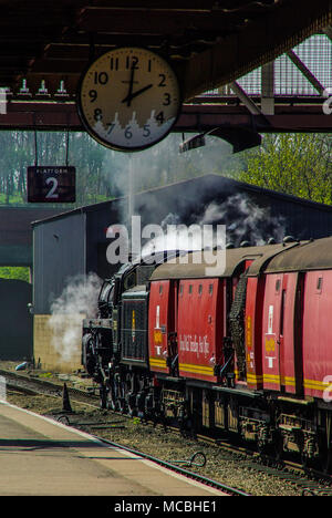 British Railways Standard Klasse 5 73050 erhalten Britischen Dampflokomotive. Im service Unbenannte Es hat den Namen der Stadt Peterborough. Nene Valley Stockfoto