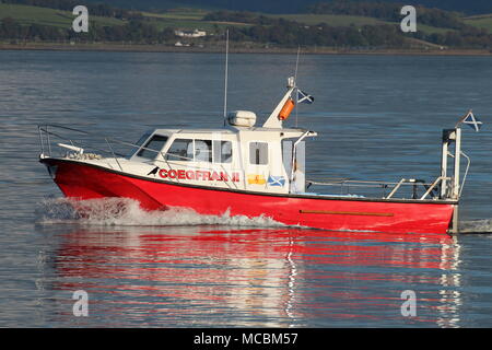 Die Firth of Clyde-basierte Coegfran II, in verschiedenen Rollen, wie ein Boot, Fischerboot, oder für Stadtrundfahrten eingesetzt, Pässe East India Hafen. Stockfoto