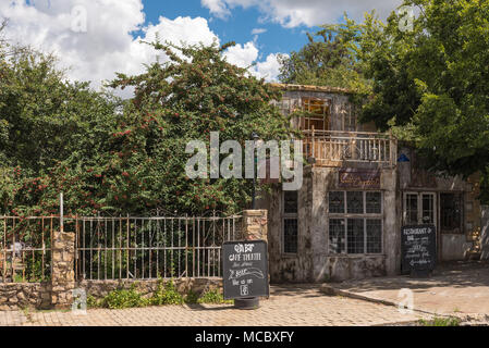 FICKSBURG, SÜDAFRIKA - 12. MÄRZ 2018: Cafe Chocolat, ein Restaurant und eine Bar in Ficksburg in der Provinz Stockfoto