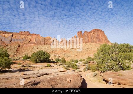 hHll namens Jack Bridger in Indian Creek in der Nähe von Canyonlands, Utah, USA. Stockfoto