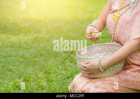 Nahaufnahme des Songkran Festival Kultur in Thailand. Stockfoto