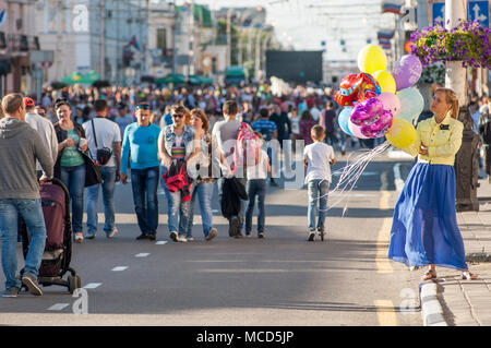 Tambow, Tambow, Russland. 15 Apr, 2018. Feiern auf den Straßen von tambow Credit: Aleksei Sukhorukov/ZUMA Draht/Alamy leben Nachrichten Stockfoto