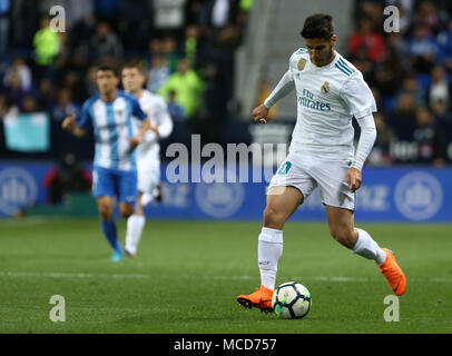 Malaga, Andalusien, Spanien. 15 Apr, 2018. Marco Asensio (Real Madrid), die in Aktion während der Liga Match zwischen Malaga CF und Real Madrid CF im Estadio La Rosaleda. Credit: Manu Reino/SOPA Images/ZUMA Draht/Alamy leben Nachrichten Stockfoto