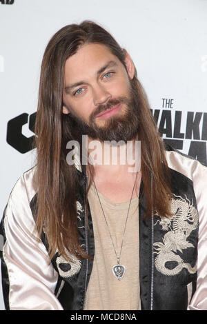 Los Angeles, Ca, USA. 15 Apr, 2018. Tom Payne an Nuklear-forschung AMCÕs Sonntag: The Walking Dead & Angst The Walking Dead LA Fan Event bei AMC Century City 15 in Los Angeles, Kalifornien am 15. April 2018. Credit: Faye Sadou/Medien Punch/Alamy leben Nachrichten Stockfoto