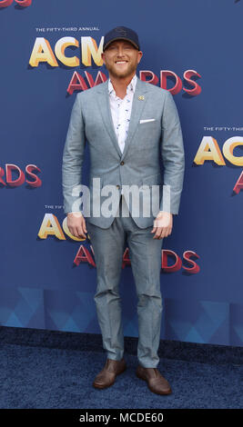 Las Vegas, Nevada, USA. 16 Apr, 2018. Sänger Cole Swindell besucht der 53 Akademie der Country Music Awards am 15. April 2018 im MGM Grand Arena in Las Vegas, Nevada. Credit: Marcel Thomas/ZUMA Draht/Alamy leben Nachrichten Stockfoto