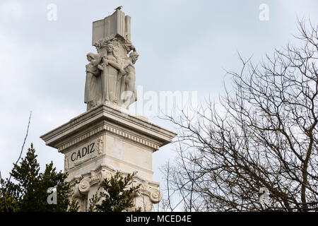 Cadiz, Spanien. Denkmal für die Cadiz Cortes von 1810, der Ersten Nationalversammlung Souveränität in Spanien zu beanspruchen, und die Verfassung von 1812 Stockfoto