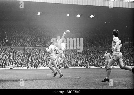 Leeds v Wölfe Sept 1968 Stockfoto