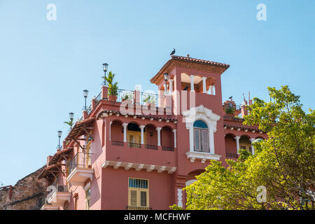 Wunderschönes altes Gebäude Fassade in der Altstadt von Panama City (Casco Viejo) - Stockfoto