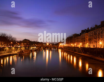 Der Pont Marie über die Seine und die Il St Louis in der Dämmerung; Paris, Frankreich, Europa Stockfoto