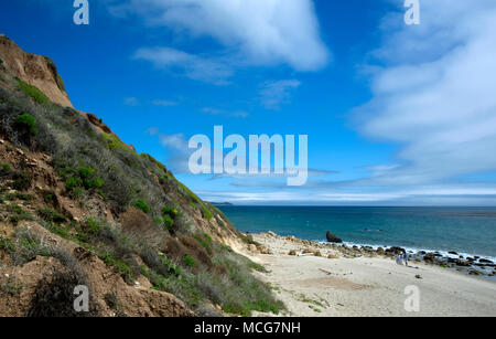 Einsamer Strand in der Nähe von Malibu an der südlichen Küste von Kalifornien Stockfoto