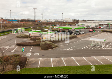 Asda Tankstelle und Supermarkt in Hartlepool, England, Großbritannien Stockfoto