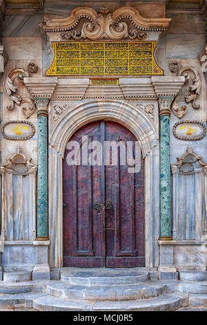 Der Teppich Museum ist ein Museum, das der Türkischen Kunst (Teppich) und (Teppich) in Sultanahmet, Istanbul gewidmet. Stockfoto