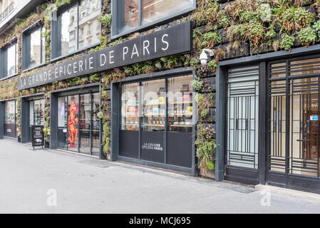 Frankreich, Paris, 31. März 2018: La Grande epiceries de Paris Rive Gauche 16 eme Stockfoto