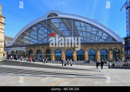 Vom Bahnhof Liverpool Lime Street, Liverpool, Merseyside, England, UK. Stockfoto