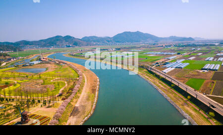 Luftaufnahme von Suncheon city von Südkorea. Luftaufnahme von Drone. Stockfoto
