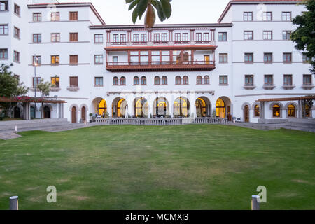 Santa Cruz de Tenerife, den Garten und den hinteren Bereich der Iberiostar Hotel. Stockfoto