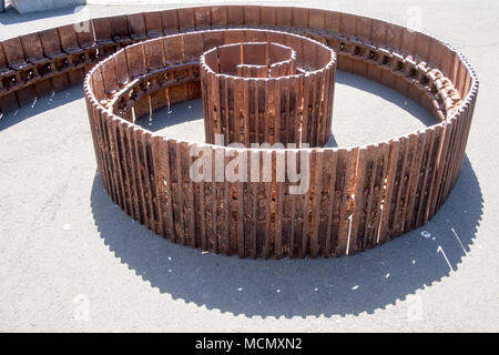 Santa Cruz de Tenerife; ein Metall sculpure außerhalb der Kaffee - Tenerife Espacio de las Artes Stockfoto