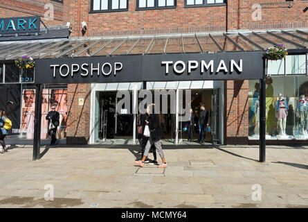 Topshop und Topman Geschäfte im Stadtzentrum Coppergate York North Yorkshire England Großbritannien GB Großbritannien Stockfoto