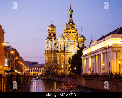 St. Petersburg, Russland: Kirche des Erlösers auf Blut Stockfoto