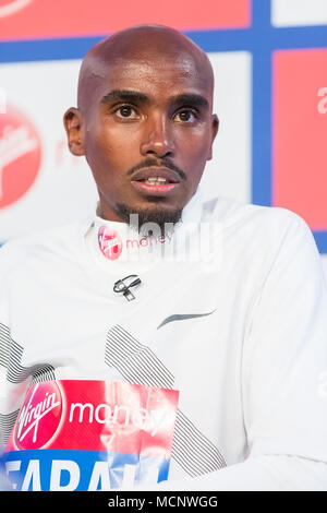 London, Großbritannien. 17. April 2018. Sir Mo Farah auf der Pressekonferenz für den Virgin Money London Marathon im Tower Hotel. © Laura De Meo/Alamy leben Nachrichten Stockfoto