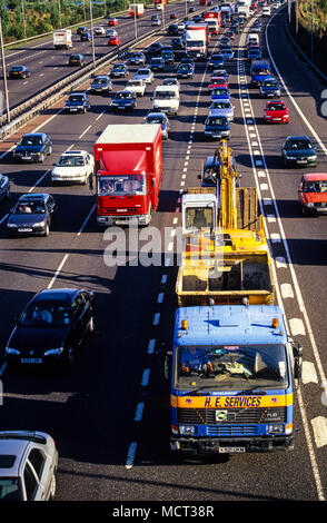 Stau Autobahn M25, Ausfahrt 12, London, England, UK, GB. Stockfoto